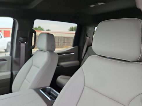 New 2026 GMC Sierra 1500 SLT RWD image 11