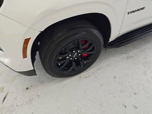 Used 2025 Chevrolet Tahoe RST w/ RST Performance Edition AWD/4WD image 9