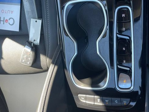 Used 2023 Buick Envision Essence AWD/4WD image 31