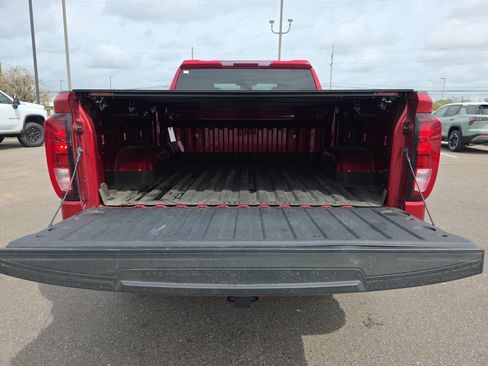 Used 2024 GMC Sierra 1500 Elevation AWD/4WD image 13