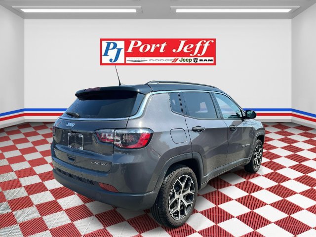Certified 2024 Jeep Compass Limited AWD/4WD image 3