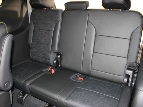 New 2026 Buick Enclave Sport Touring w/ Power Package FWD image 21