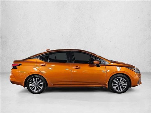 Used 2020 Nissan Versa SV w/ Trunk Package image 4