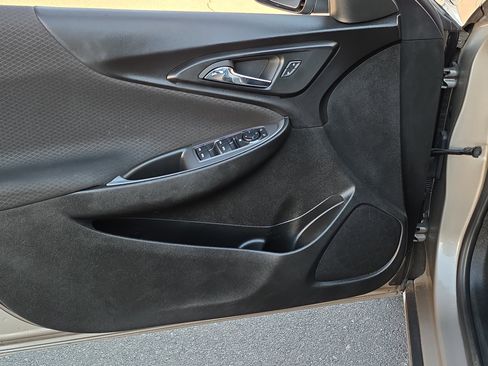 Used 2024 Chevrolet Malibu LT image 11