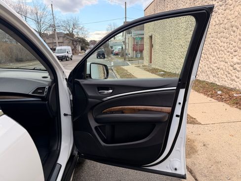 Used 2020 Acura MDX SH-AWD w/ Technology Package image 32