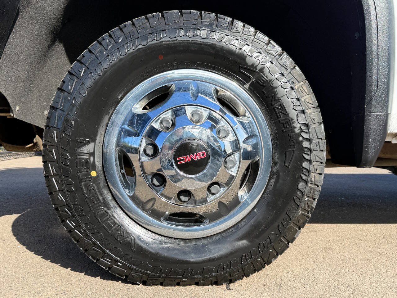 Used 2021 GMC Sierra 3500 SLE w/ SLE Convenience Package AWD/4WD image 18