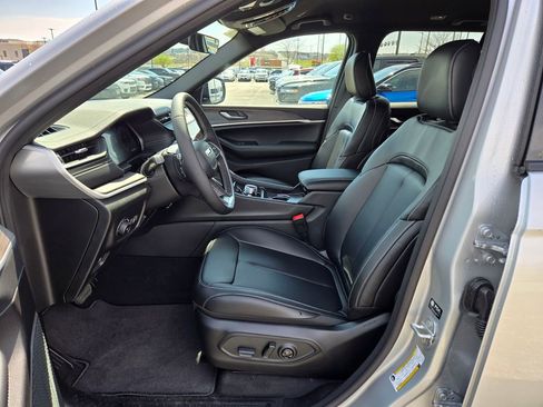 New 2026 Jeep Grand Cherokee Limited AWD/4WD image 14