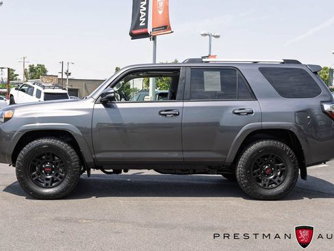 Used 2022 Toyota 4Runner SR5 Premium w/ Moonroof Package AWD/4WD image 16