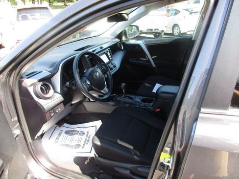 Used 2017 Toyota RAV4 LE w/ Carpet Mat Package FWD image 15