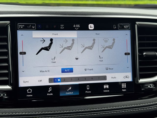 New 2027 Chrysler Pacifica Select FWD image 28