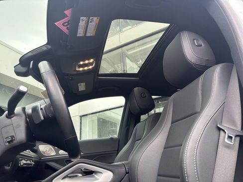 Used 2024 Mercedes-Benz GLE 350 4MATIC image 50