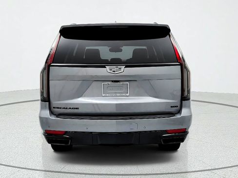 Certified 2024 Cadillac Escalade Sport w/ LPO, ONYX Package AWD/4WD image 4