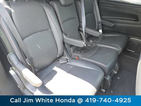 Used 2024 Honda Odyssey Sport image 17
