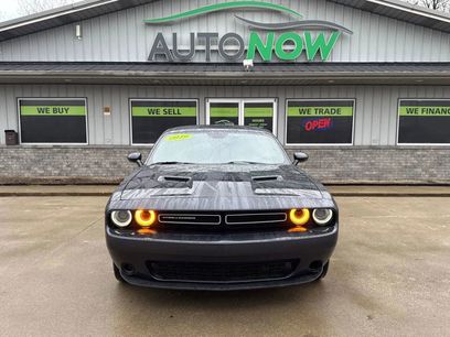 Used 2019 Dodge Challenger SXT