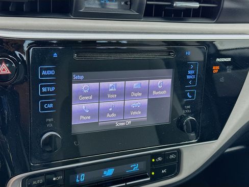 Used 2017 Toyota Corolla LE w/ Carpet Mat Package (TMS) image 9