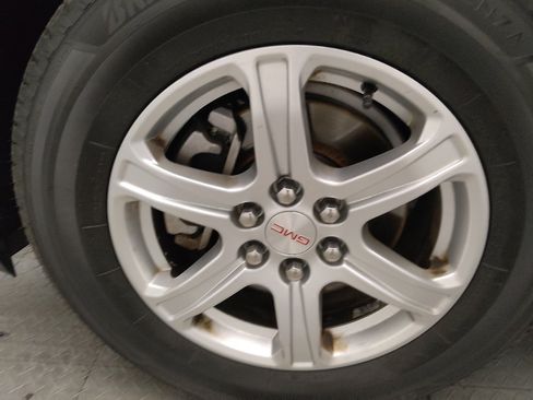 Used 2019 GMC Acadia SLE AWD/4WD image 31