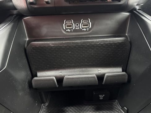 Used 2020 RAM 1500 Laramie w/ Sport Appearance Package image 18