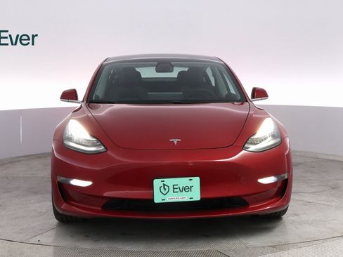 Used 2020 Tesla Model 3 Performance image 3