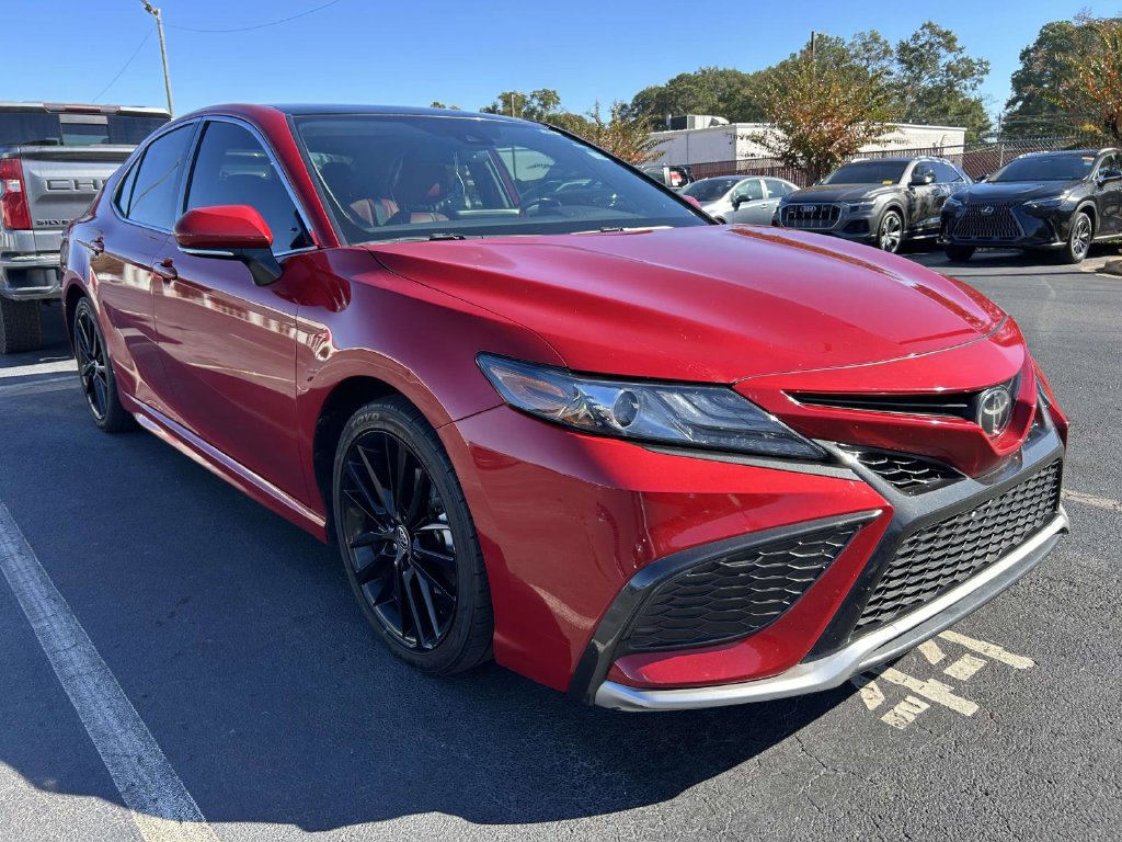 Used 2021 Toyota Camry XSE FWD image 1