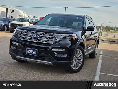 Used 2023 Ford Explorer Limited w/ Limited Technology Package