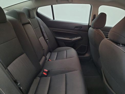 Used 2024 Nissan Altima 2.5 SV image 19