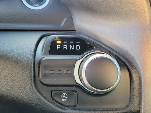 Used 2021 RAM 1500 Big Horn RWD image 29