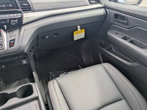 New 2026 Honda Odyssey Sport-L image 18