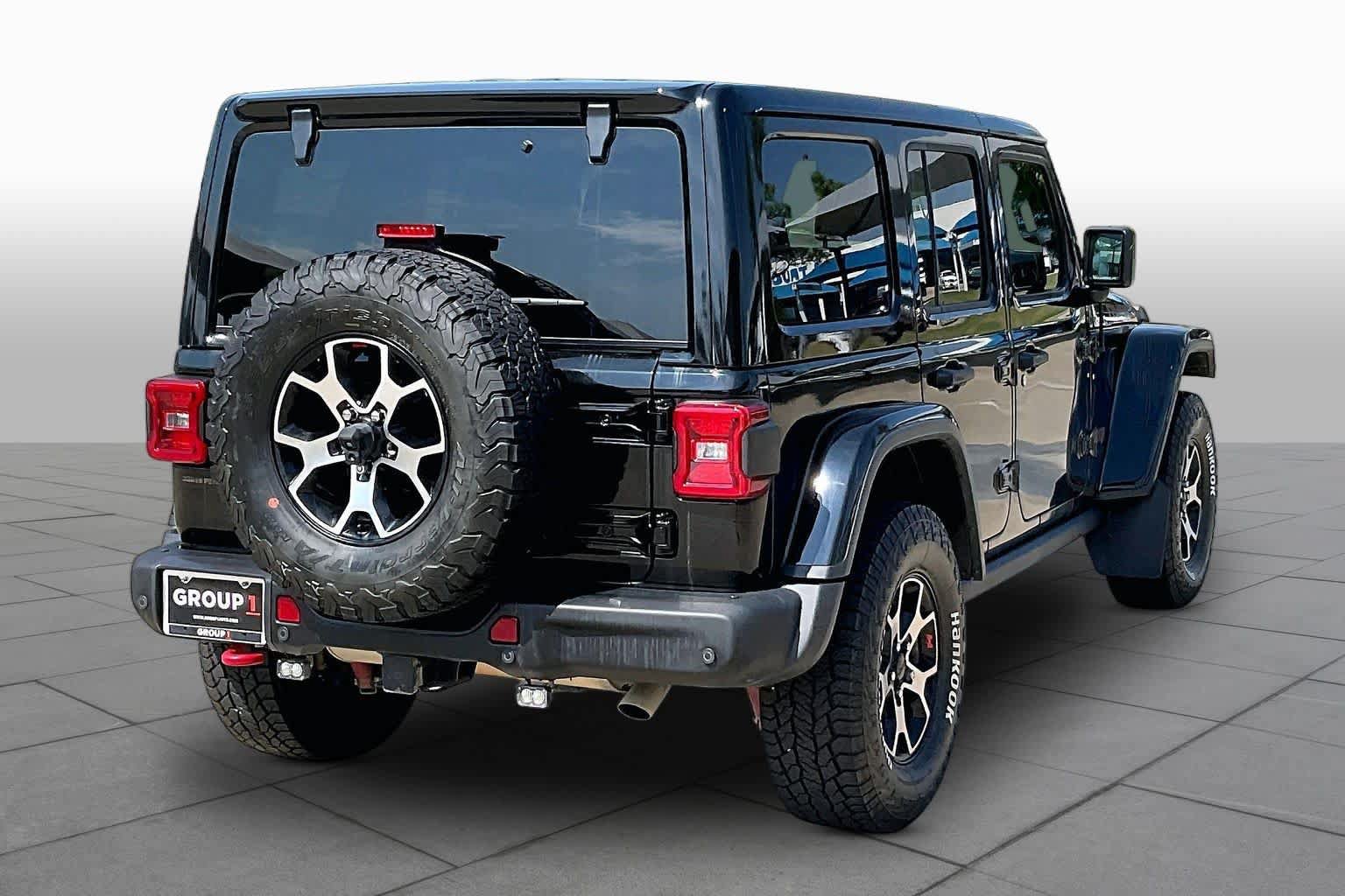 Used 2021 Jeep Wrangler Unlimited Rubicon AWD/4WD image 12