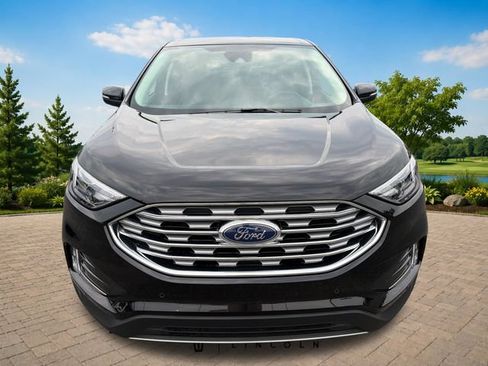Used 2024 Ford Edge Titanium AWD/4WD image 10