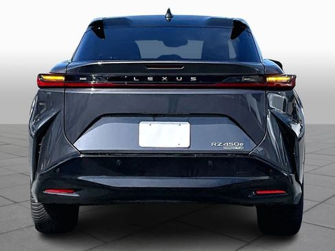 Used 2023 Lexus RZ 450e Premium w/ Technology Package image 4