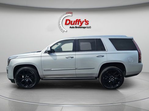 Used 2016 Cadillac Escalade Premium AWD/4WD image 14