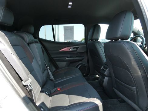 Certified 2024 Chevrolet Equinox EV RS FWD image 16