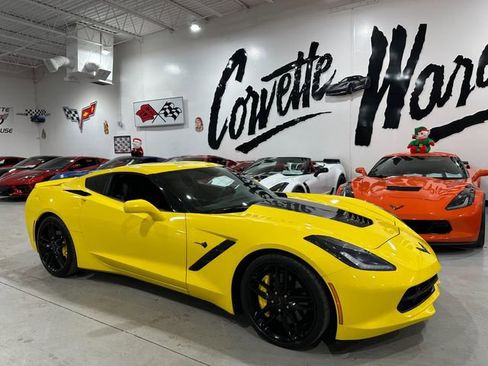 Used 2016 Chevrolet Corvette Stingray Coupe w/ 3LT Preferred Equipment Group image 19