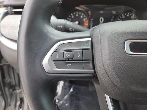 Certified 2022 Jeep Compass Latitude AWD/4WD image 33