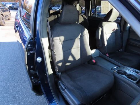 Certified 2022 Honda Pilot Sport image 17