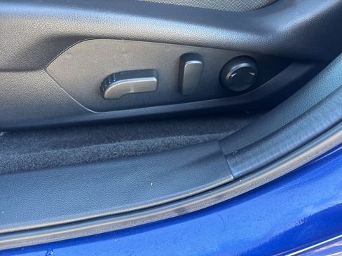 Certified 2025 Subaru Crosstrek 2.5i Sport image 21