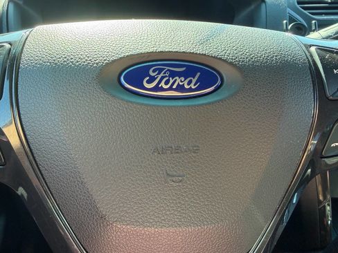 Used 2016 Ford Explorer XLT AWD/4WD image 21