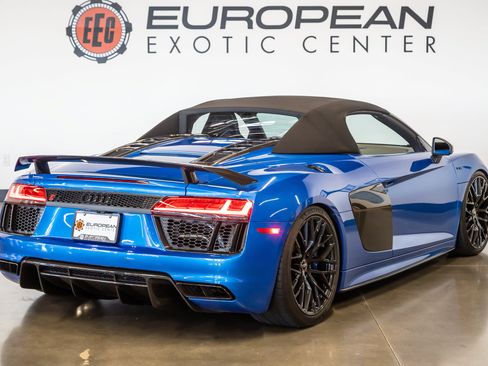 Used 2018 Audi R8 V10 plus AWD/4WD image 10