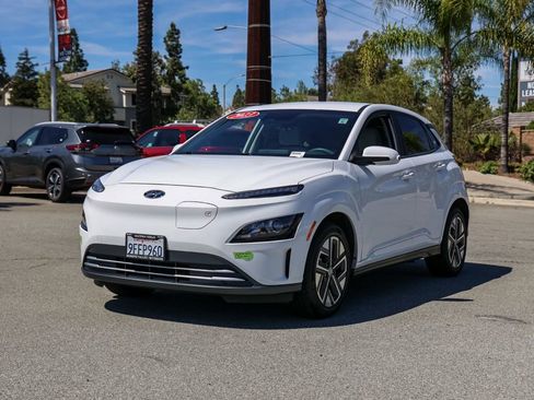 Used 2023 Hyundai Kona SE FWD image 8