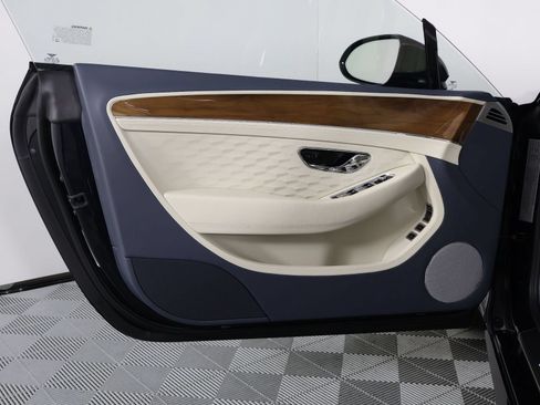 New 2026 Bentley Continental GTC AWD/4WD image 21