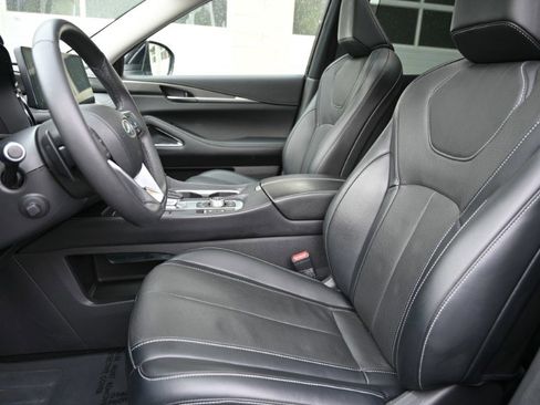 Used 2023 INFINITI QX60 Luxe w/ Performance Audio Package AWD/4WD image 17