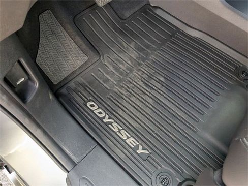 Certified 2024 Honda Odyssey Touring image 30