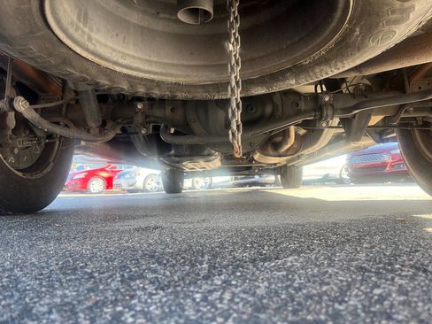 Used 2019 Nissan NV 2500 S image 23