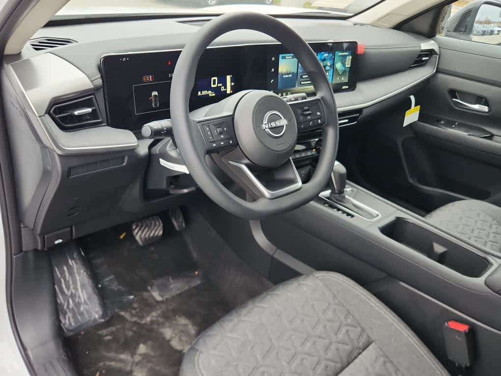 Used 2026 Nissan Kicks SV w/ Cold Weather Package AWD/4WD image 11