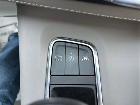 Used 2023 Cadillac Escalade Premium Luxury Platinum w/ LPO, Floor Liner Package image 44