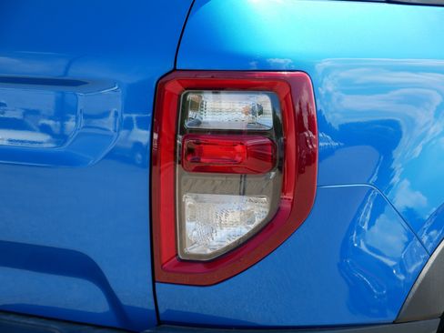 Used 2026 Ford Bronco Sport Outer Banks w/ Outer Banks Tech Package+ AWD/4WD image 17