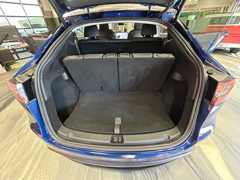 Used 2021 Tesla Model Y Long Range AWD/4WD image 47