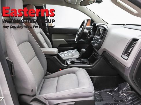 Used 2019 Chevrolet Colorado W/T image 21