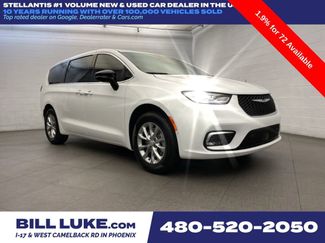 New 2026 Chrysler Pacifica Select video 1