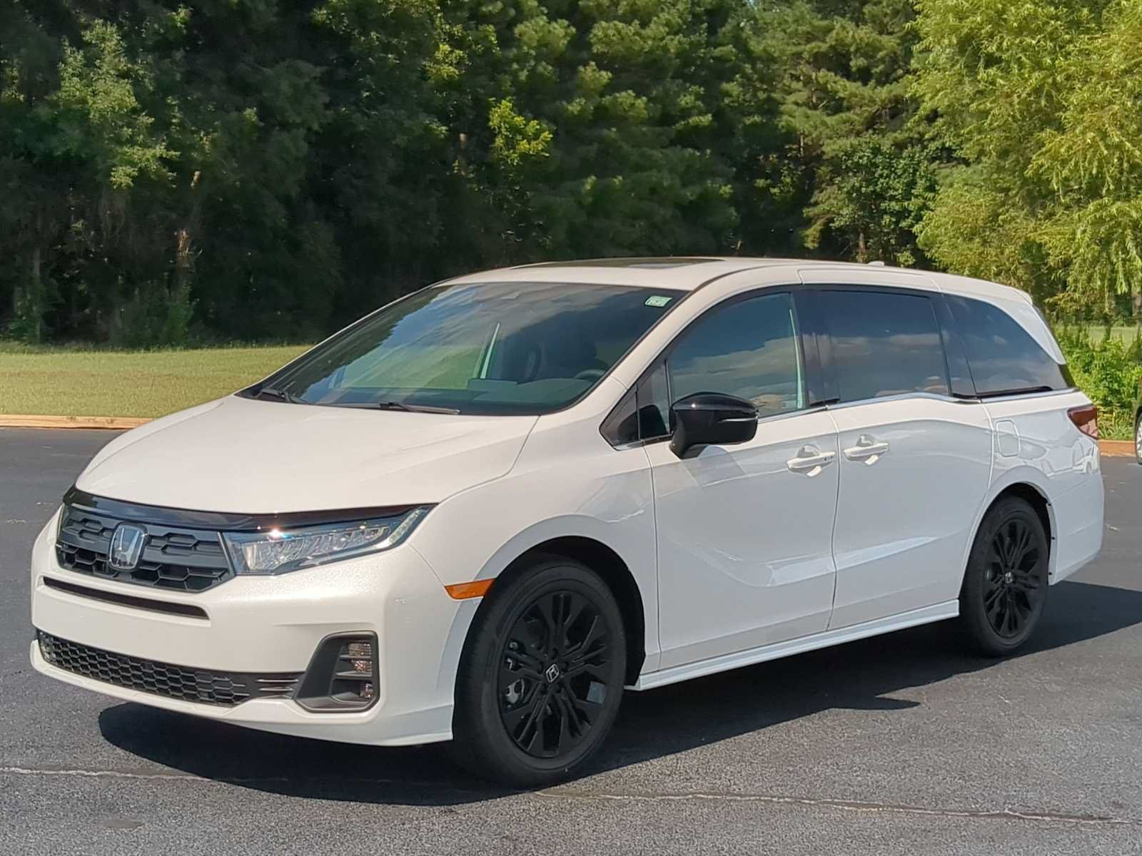 New 2026 Honda Odyssey Sport-L image 4
